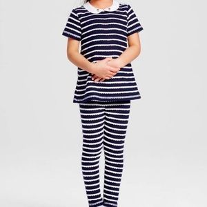 Victoria Beckham girls outfit set. Size 3T.